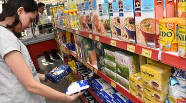 La inflación de septiembre trepó al 5,9% y acumuló 53,5% en el último año