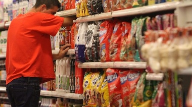 La inflación de octubre fue del 3,3% y en doce meses acumula una suba por encima del 50%