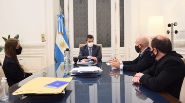Sergio Massa recibió en la Cámara de Diputados a los referentes olavarrienses del Frente Renovador