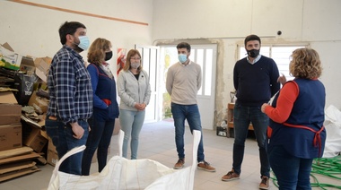 El Intendente visitó las instalaciones de IDEO