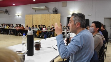 El Cuervo Larroque en Olavarría: "Vamos a dar vuelta esta elección"