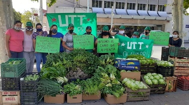 La Unión de Trabajadores de la Tierra realiza un “feriazo” de verduras