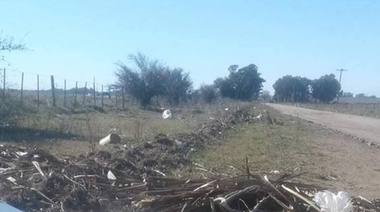 Un vecino denunció la existencia de un basural a cielo abierto detrás de la Virgen de La Loma