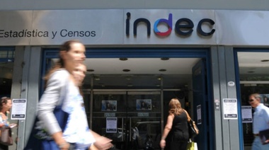Indec: los salarios subieron en enero 3,8% y volvieron a perder contra la inflación