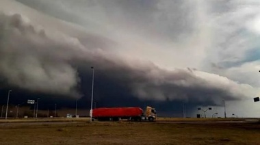 “Alerta amarilla” por tormentas para más de 30 distritos bonaerenses