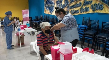 Continúa el cronograma del vacunatorio itinerante en la ciudad
