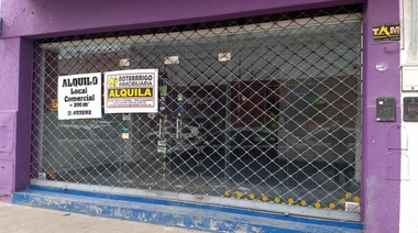 Locales vacíos, comercios con liquidaciones y cada vez menos movimiento en la ciudad