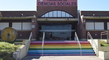 La Facultad de Sociales ofrecerá un taller sobre prácticas y productos de radio y podcast