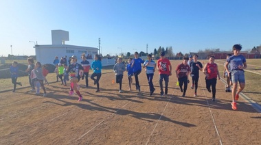 Se realizará un encuentro recreativo en la Pista de Atletismo Municipal