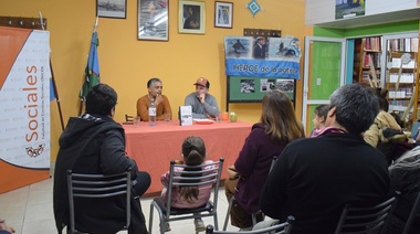 Sociales llevó adelante una jornada dedicada a la memoria y la investigación de Malvinas