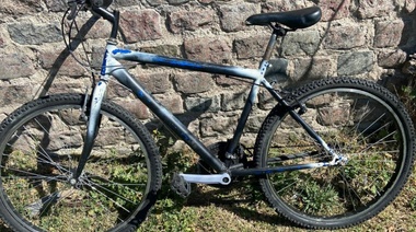 Encontraron una bicicleta robada y buscan a su dueño