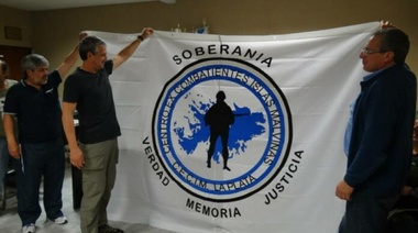 La Plata: duro comunicado de excombatientes por el “tratamiento edulcorado” de la muerte de Isabel II
