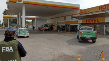 Un trabajador de una estación de servicio recibió un disparo en un intento de robo