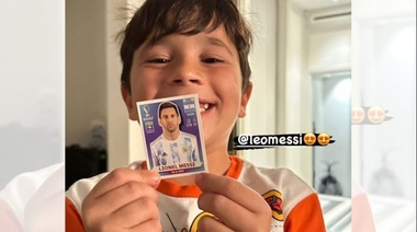 Mateo Messi consiguió la figurita de su papá y todo fue alegria