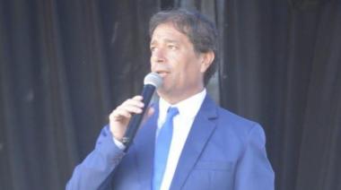 El locutor Miguel Ángel Carlos debe ser intervenido quirúrgicamente y piden ayuda a la comunidad