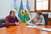 El Municipio firmó un convenio marco con la Asociación Cooperadora de la Escuela Agraria Nº 1