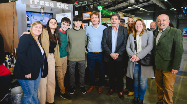 Wesner y Sileoni recorrieron la Feria Regional de Educación, Artes, Ciencias y Tecnología