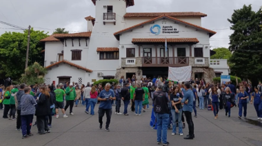 Trabajadores y familiares de personas con discapacitadad irrumpieron en la sede central de la ANDIS