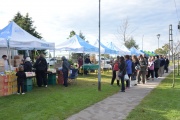 Se desarrolla una nueva edición de Mercados Bonaerenses en el Parque Avellaneda