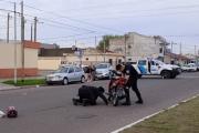Un motociclista resultó herido tras protagonizar choque en Pringles y Cortés