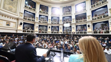 Kicillof pide endeudarse por U$S 1.045 millones y suspender deudas municipales del fondo Covid