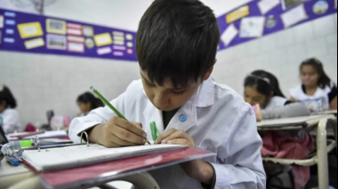 Sólo 1 de cada 10 alumnos termina la secundaria en tiempo y forma