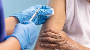Covid-19: el gobierno bonaerense recomendó aplicarse los refuerzos de la vacuna ya que circula nueva variante