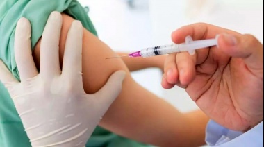 Vacuna antigripal: a partir del próximo lunes habrá dosis para mayores de 65 años