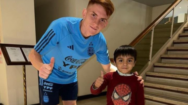 El Colo Barco le cumplió el sueño a un pequeño hincha