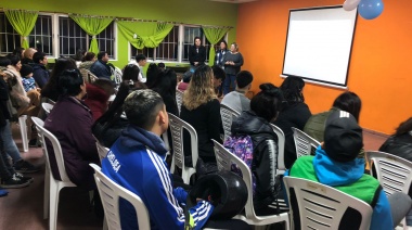 Ojos en Alerta: continúan las charlas informativas para vecinos y vecinas de Olavarría