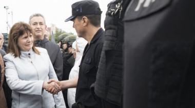 Bullrich apuntó a los “sindicalistas mafiosos” y dijo que “no hay paro que nos detenga”