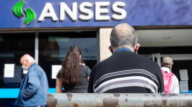 Se oficializó la suba del 23,29% de jubilaciones y pensiones