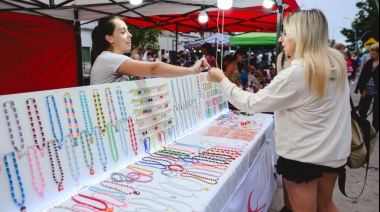 Continúa la Feria de Artesanos por el Mes de la Primavera