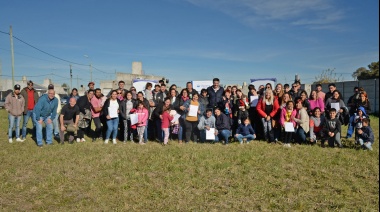 El municipio entregó 20 lotes para autoconstrucción en barrio Pickelado