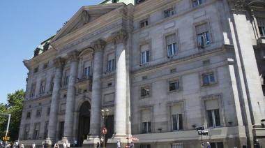 La Justicia suspendió el decreto que convertía al Banco Nación en Sociedad Anónima