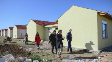 Maximiliano Wesner y Diego Menéndez recorrieron dos barrios en ejecución en la ciudad
