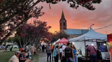 Acto protocolar por el 137º Aniversario de Hinojo