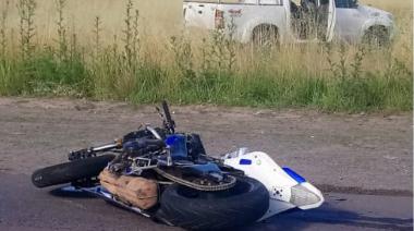 Un motociclista falleció tras chocar contra una caminoneta