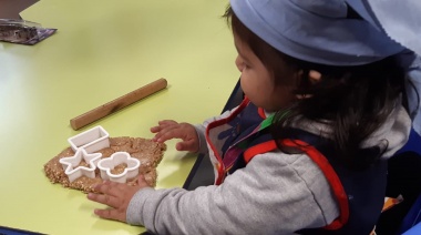 Pequeños cocineritos en jardines maternales municipales