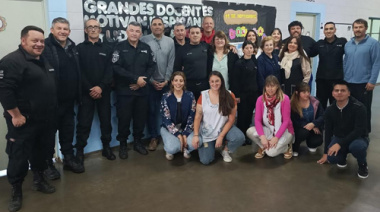 Agasajaron a los docentes de la Unidad 38 de Sierra Chica