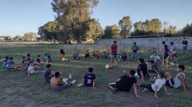 Iniciarán las clases de fútbol en diferentes barrios de la ciudad