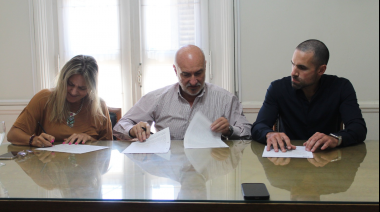 Se llevó a cabo la firma de un convenio entre la UNICEN y El Eco de Tandil para el desarrollo de pasantías