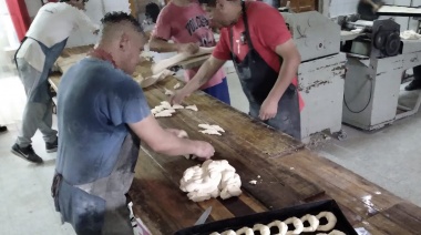 Internos de la Unidad 2 de Sierra Chica elaboraron más de 100 docenas de facturas