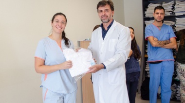 El municipio entregó indumentaria para residentes de las distintas especialidades del Hospital Municipal