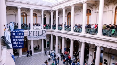 Docentes Universitarios arrancaron otro paro en todo el país