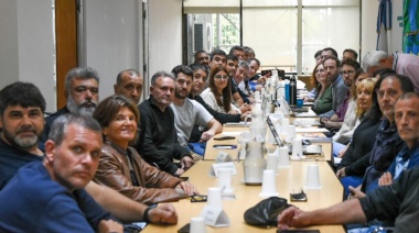 La Provincia recibe este martes a los estatales para empezar a negociar los salarios para 2025