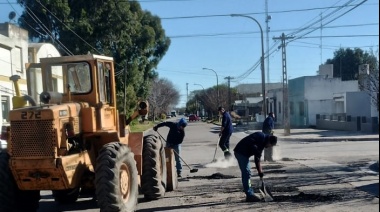 Se llevaron adelante trabajos de bacheo y mantenimiento en Loma Negra