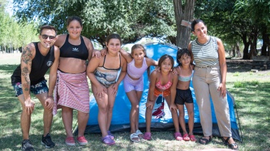 Chicos y chicas que asisten a los Centros de Día municipales tuvieron su campamento