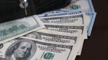 El dólar blue cerró sin cambios en $383: en el año ya subió $37