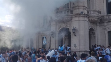 Vandalismo en los festejos en Tres Arroyos: rompieron vidrios, vaciaron matafuegos y robaron una bandera